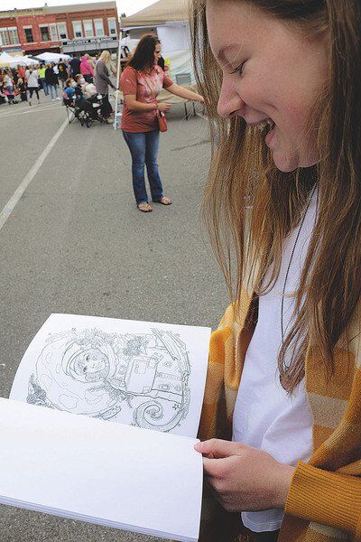 18-year-old launches a freelance design business and published coloring book